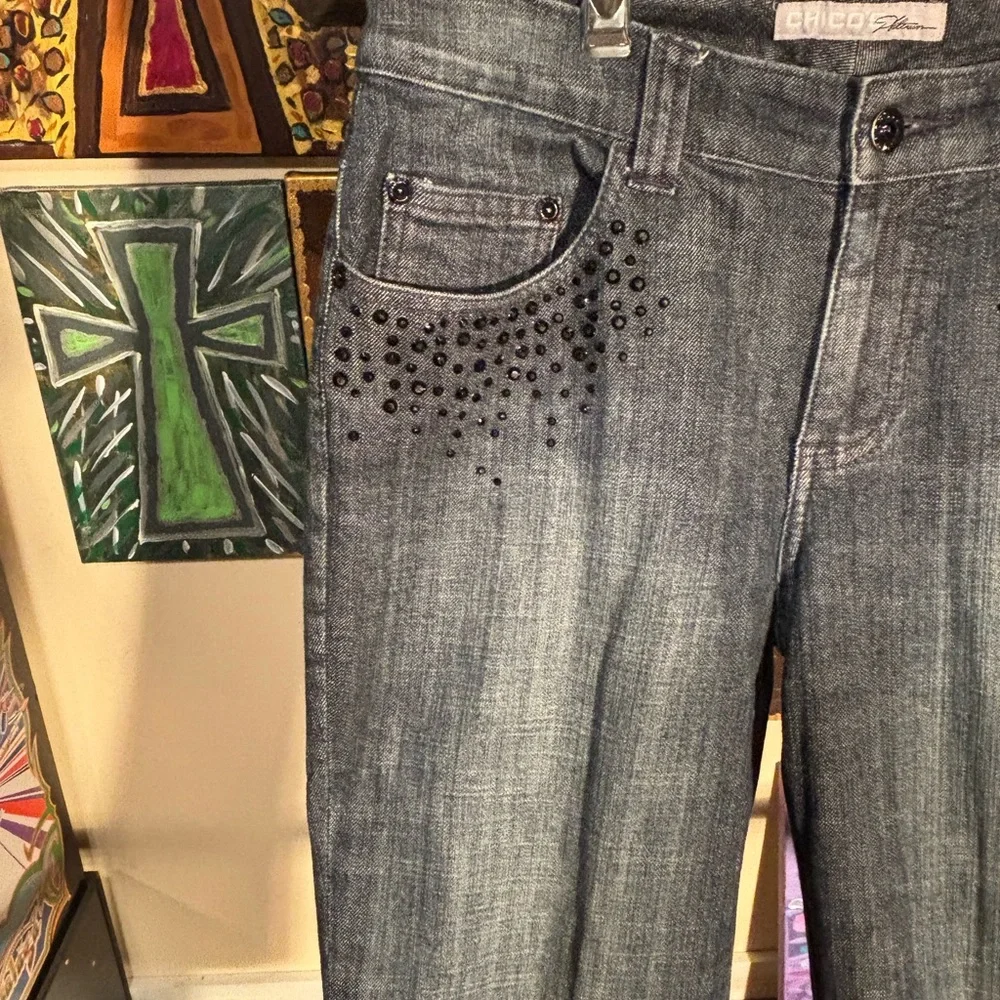 Chico's Size 0 Gray Studded Straight Leg Jeans